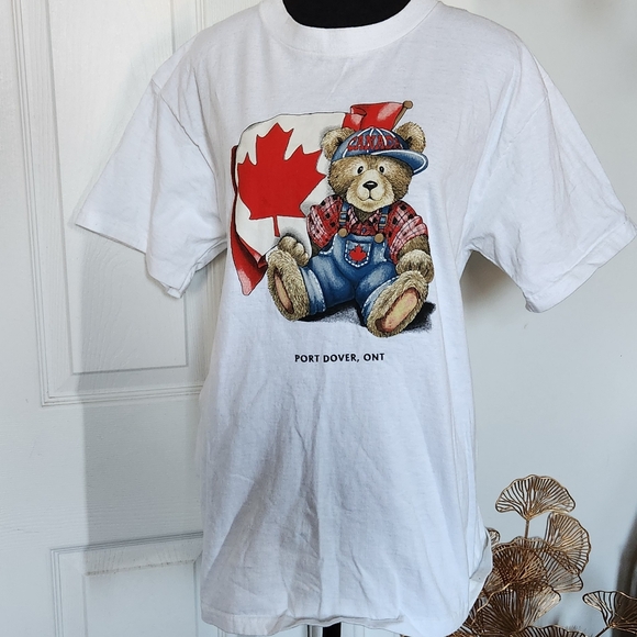 Vintage teddy bear 90s tourist tshirt 🇨🇦 Canada - Picture 4 of 6